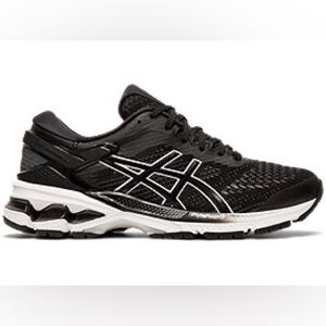 ASICS GEL-KEYANO 26 Black/White Size 8.5. Great pre-loved condition.